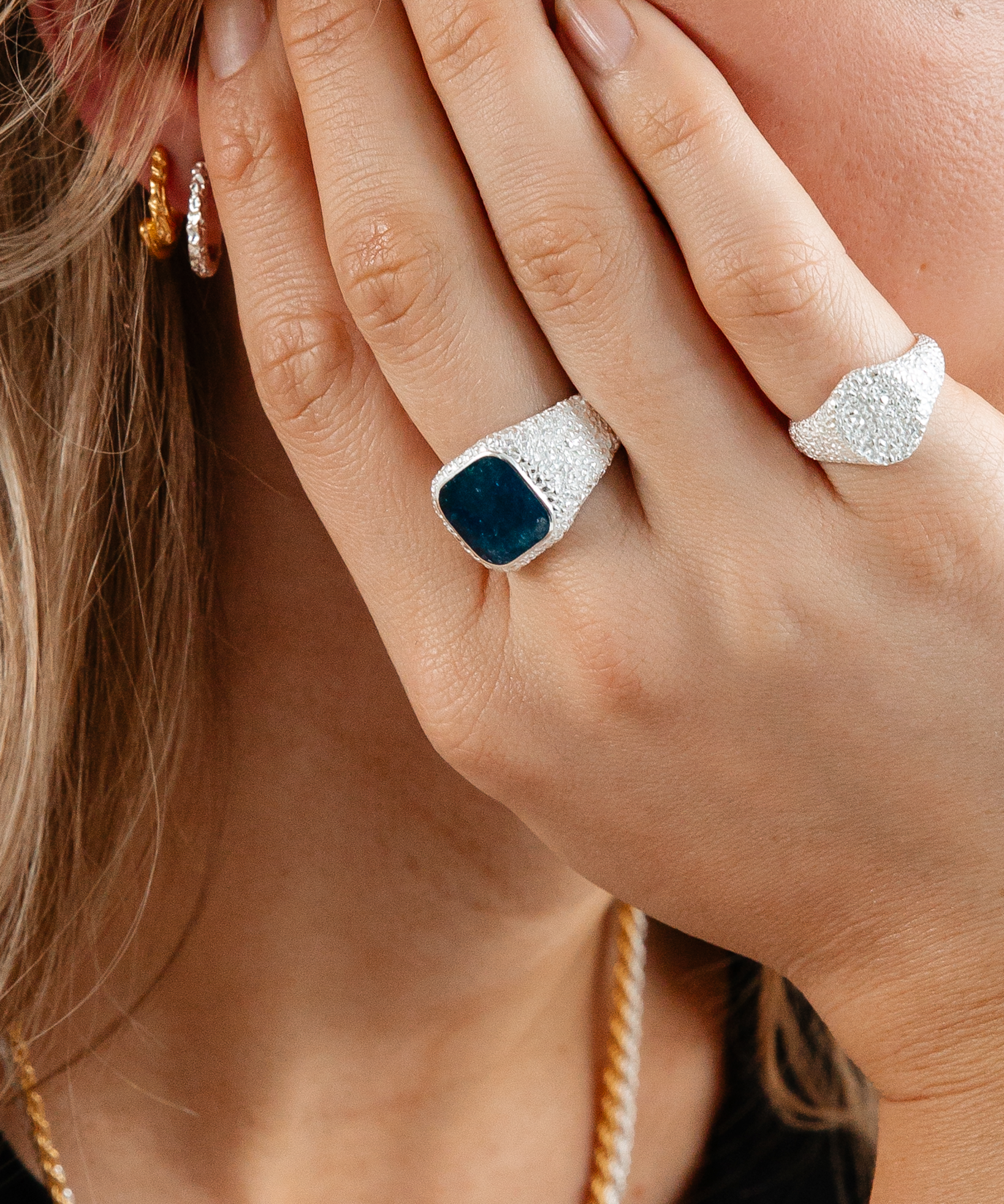 IX Crunchy Cushion Blue Enamel Ring Silver